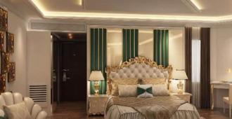 Hotel Ramhan Palace - Nowe Deli - Sypialnia