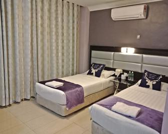T Hotel Johor Bahru - Johor Bahru - Bedroom