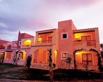 Igv Club Santagiusta - Castiadas - Building