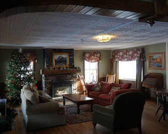 Smugglers Notch Inn - Jeffersonville