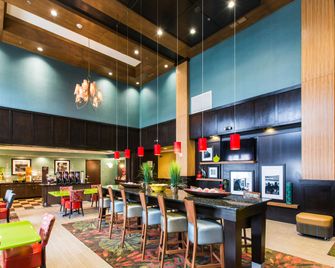 Hampton Inn & Suites Toledo/Westgate - Toledo - Restaurace