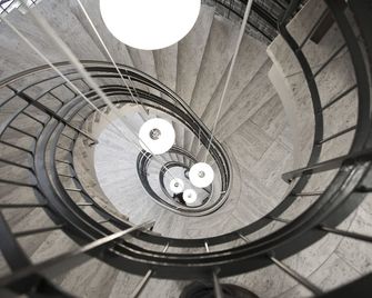 Rosa Flesch - Tagungszentrum - Waldbreitbach - Stairs