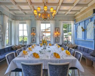 Hotel Wittelsbacher Höh - וירצבורג - שירותי מקום האירוח