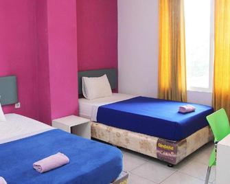 Hotel Griya Surya Solo - Surakarta City - Habitación