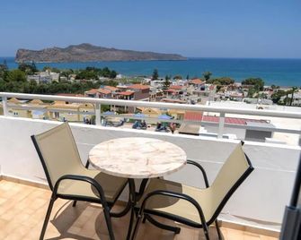 Hotel Mimoza - Agia Marina - Balcón