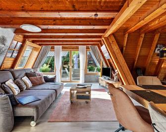Villa Natura - Meschede - Wohnzimmer