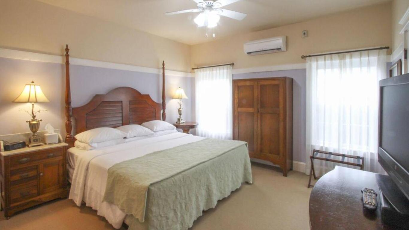 Beach Spa Bed and Breakfast