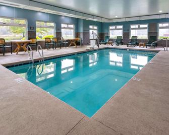 Country Inn & Suites by Radisson, Salisbury, MD - Salisbury - Pool