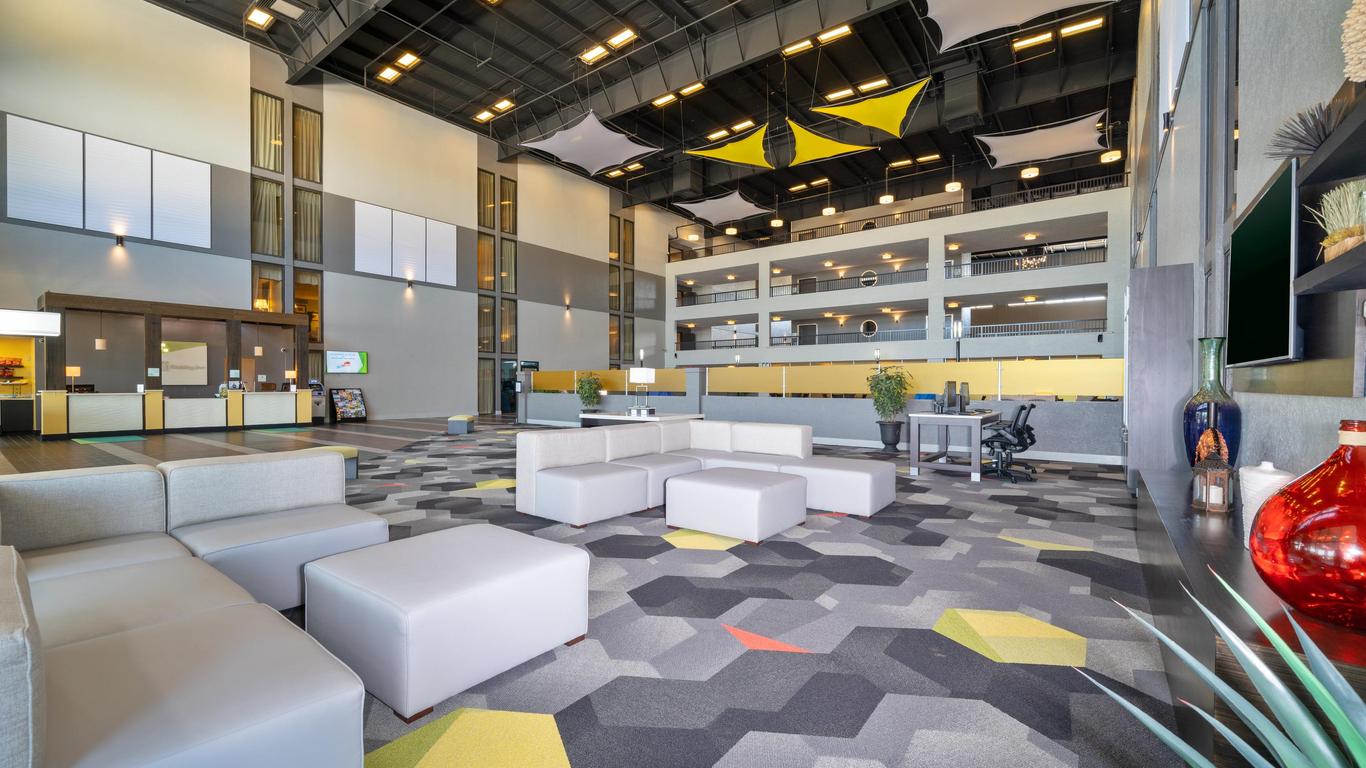 هوليداي إن مورجان تاون، - ريدينج أريا باي آيتش جي