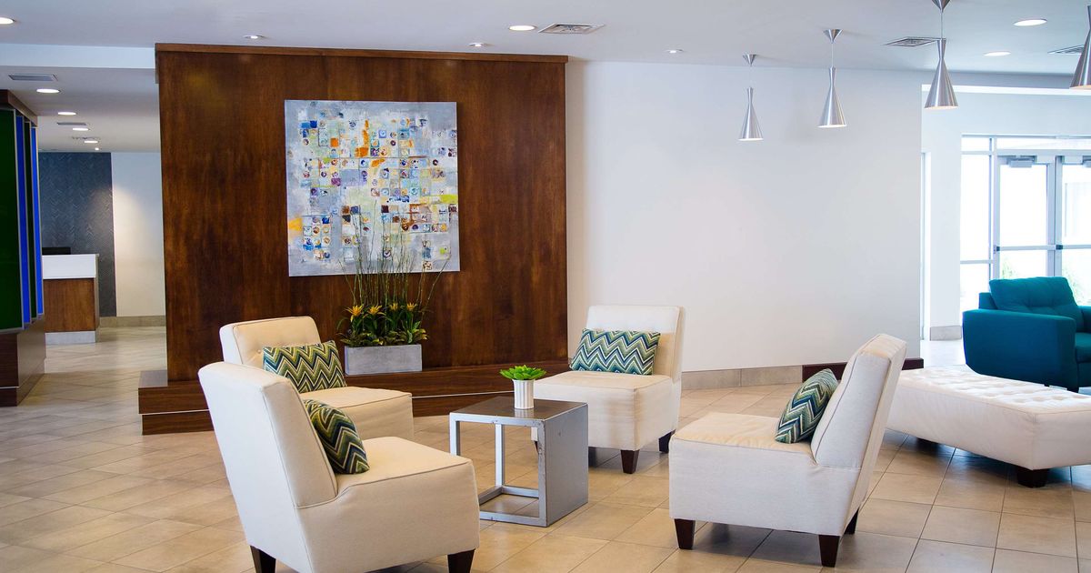 DoubleTree by Hilton Omaha Southwest à partir de 71 €. Hôtels à Omaha