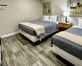 West Coast Motel On The Harbour - יוקלולט - חדר שינה