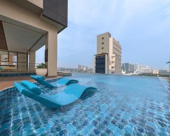 Citadines Cebu City - Cebu City - Pool