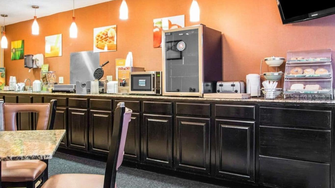 Quality Inn Central Wisconsin Airport