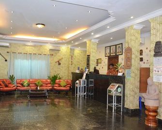 Parklane Hotel - Siem Reap - Front desk