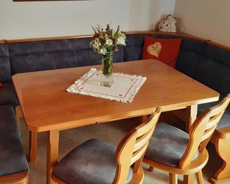 Apartment/1 bedroom/shower, WC - Bauernhof Liebhartsanger - Dienten am Hochkonig - Jídelna