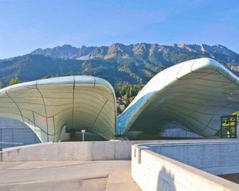 Absteige - Innsbruck