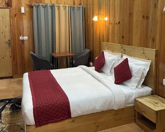 The Golden Castle Hotels - Mukteshwar