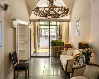 Lesar Hotel Angel - Member of Hip Hotels - Ljubljana - Reception