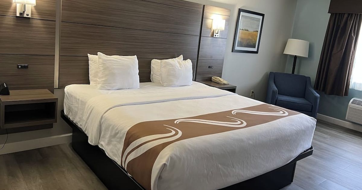 Quality Inn and Suites Red Wing £52. Red Wing Hotel Deals & Reviews KAYAK