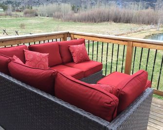 Teton & Pond Views, Horses, Goats, Wildlife; October-November available! - Wilson - Balcony