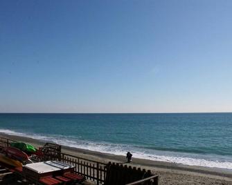 House Betty by Holiday World - Albissola Marina - Beach