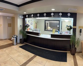 Candlewood Suites Bemidji By IHG - Bemidji - Recepce