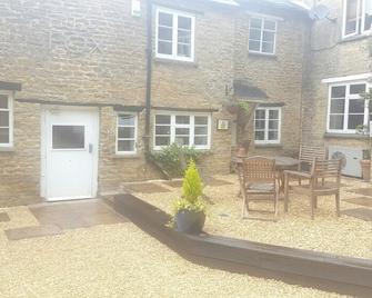 The Fox Inn - Bicester - Patio
