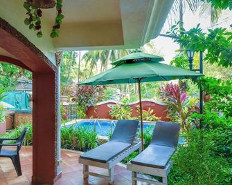 Renzo's Inn - Calangute - Patio
