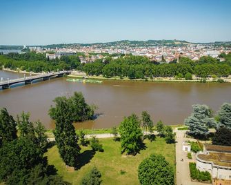 Brit Hotel Le Parc Vichy - Bellerive-sur-Allier - Extérieur