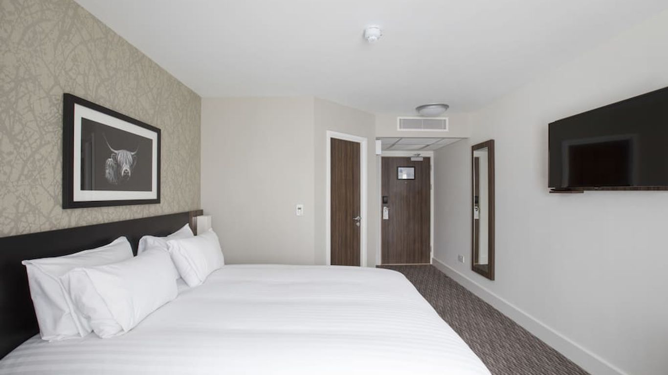 Spring River Ebbsfleet by Marston's Inns