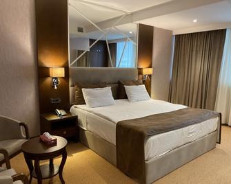 Diamond Hotel Baku - Baku - Bedroom