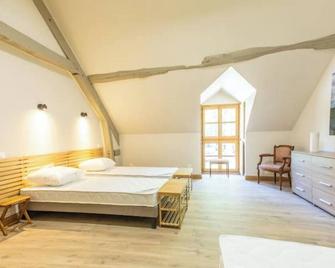 Châtea de Conon Gîte Cociergerie - Cellettes - Chambre