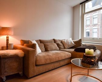 Luxury apartment in historic center of Utrecht - Utrecht - Living room