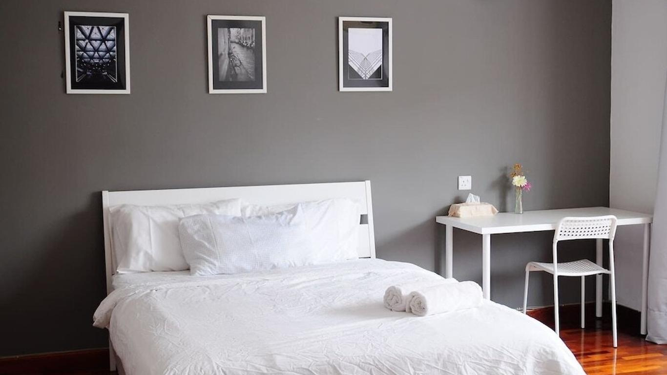 Grayhaus Guest House