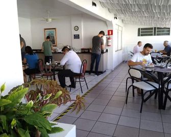 Hotel Paraiso - Santa Maria - Ресторан