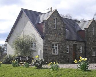 Barr na Criche Cottage - Tarbert - Building
