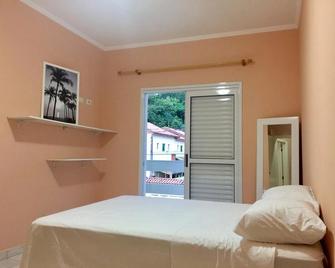 Pousada Cantinho Dos Sonhos - Itanhaém - Bedroom