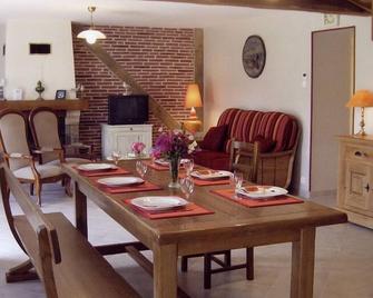La P'tite Mouette - St Martin Aux Buneaux - Veulettes-sur-Mer - Dining room
