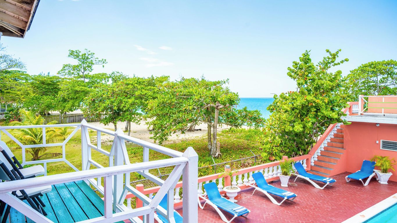 Shields Negril Villas