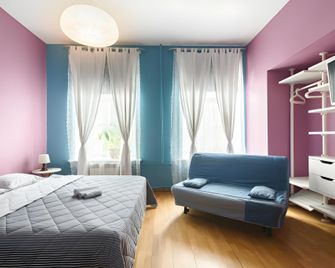 Italian rooms Pio on Griboedova 35 - 聖彼得堡 - 臥室