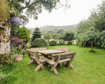 Beckfold Cottage - Broughton-in-Furness - Patio
