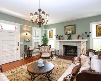 Virginia Point Inn - גאלבסטון - סלון