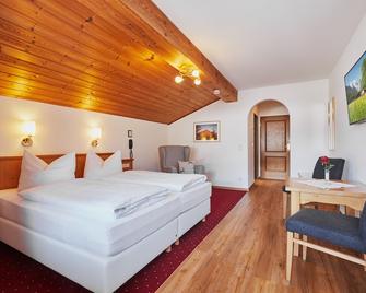 Hotel Garni Zugspitz - Farchant - Bedroom