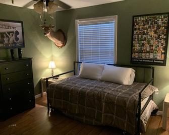 Marina Resort Retreat - Newport - Habitación