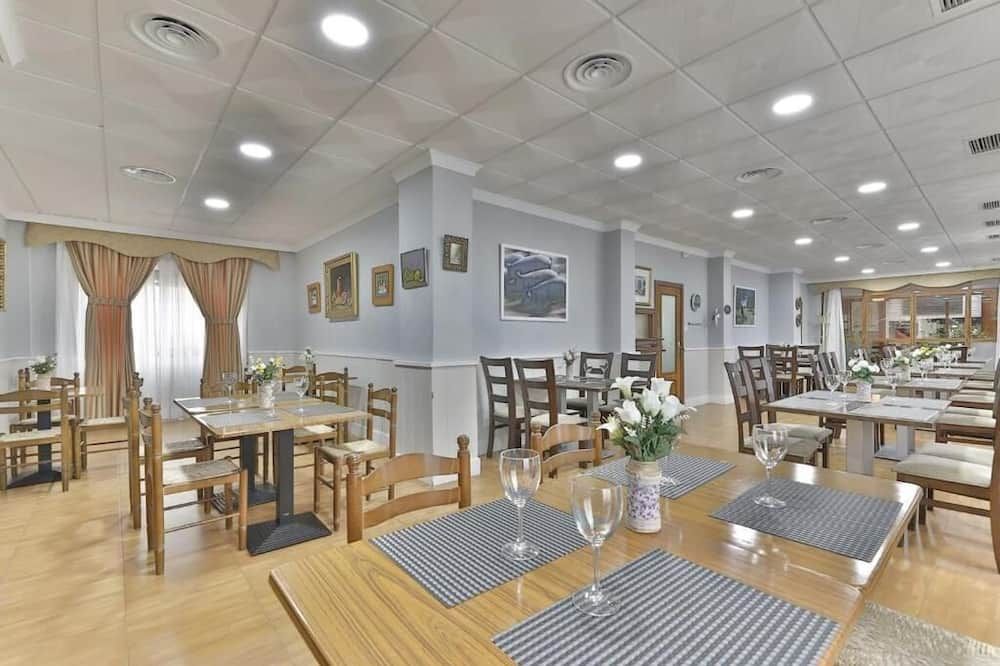 Hotel Restaurante Moya - Monesterio - Restaurant