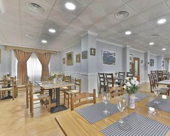 Hotel Restaurante Moya - Monesterio - Restaurant
