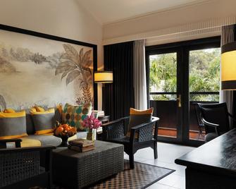 شينتا ماني أنكور آند بنسلي كوليكشن بول فيلاس - سيم ريب - غرفة معيشة