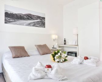 The Florence Hills Resort & Wellness - Pelago - Bedroom