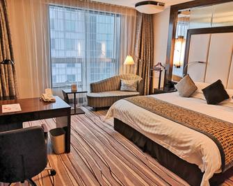 Grand Soluxe Zhongyou Hotel - Shanghai - Bedroom