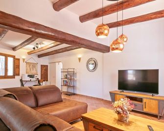 Villa Cuatro Vientos de Tordera - Tordera - Sala de estar